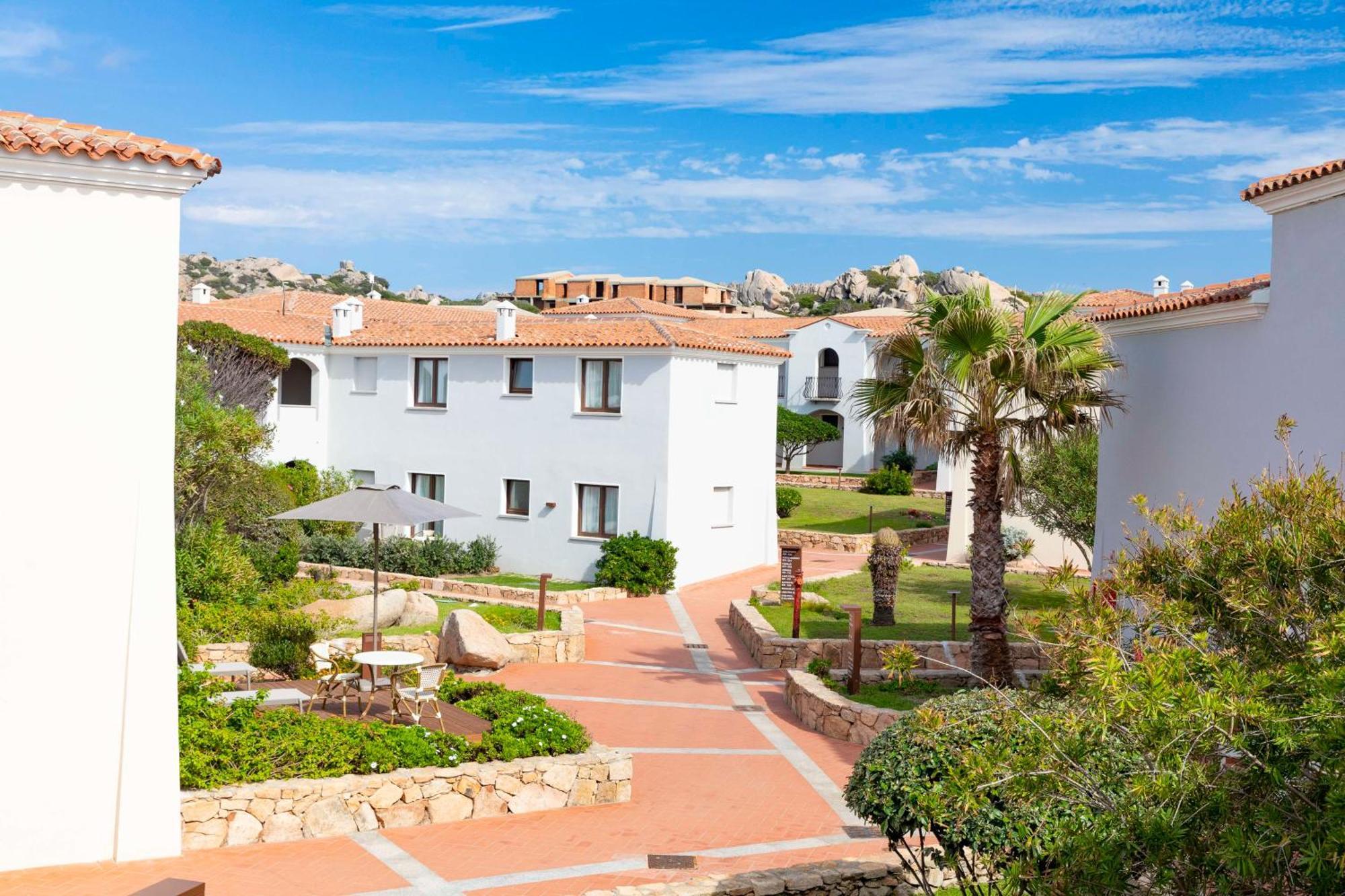 Mangia'S Santa Teresa Sardinia, Curio Collection By Hilton Hotel Santa Teresa Gallura Exterior foto
